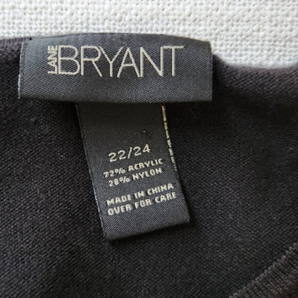 Lane Bryant Embroidered Black Sweater, Size 22/24 - Picture 2 of 10